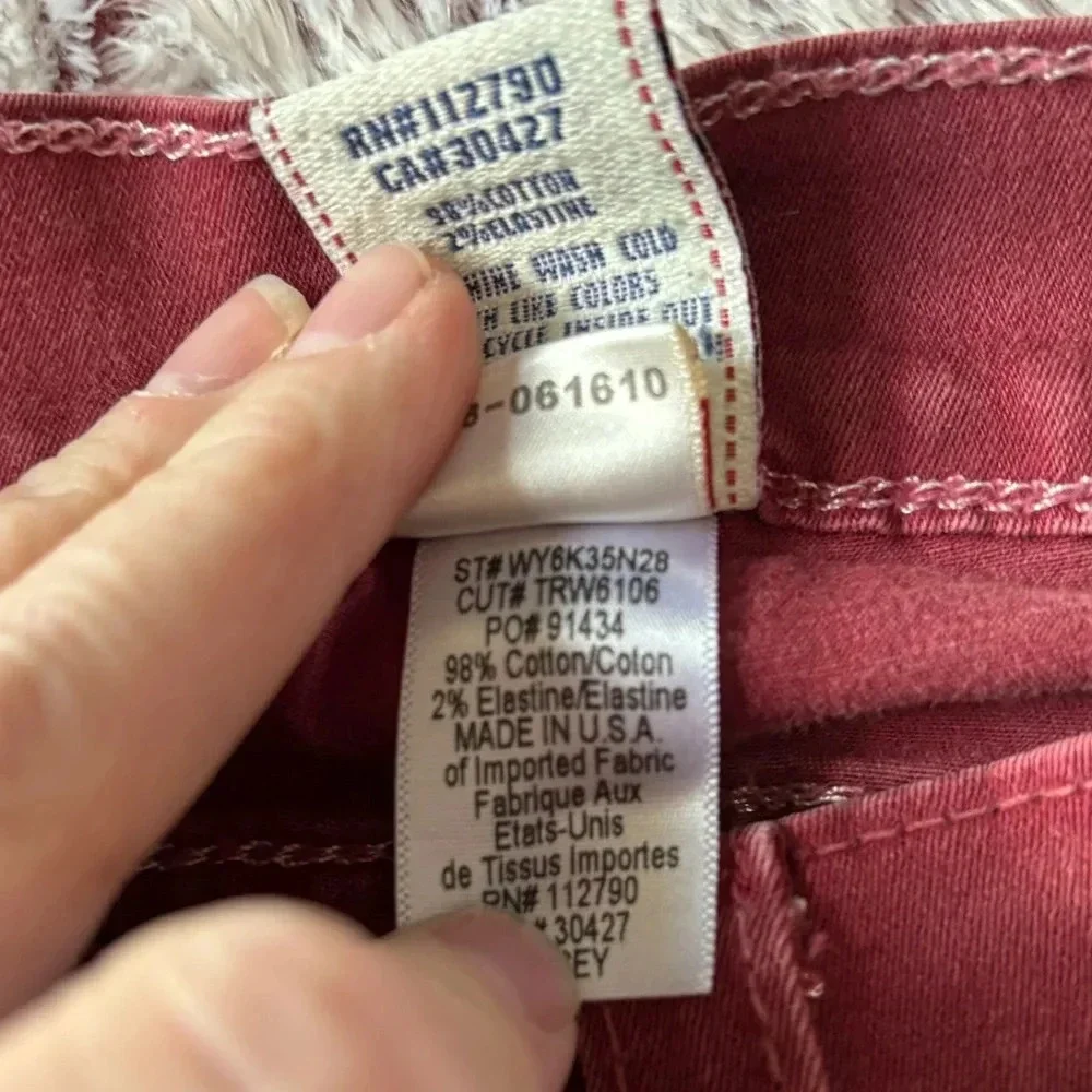 True Religion jeans 23/28 red skinny. Great shape
